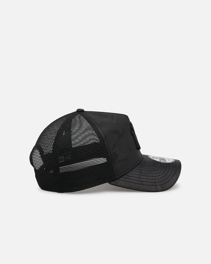 New Era New York Yankees 'Camo' 9FORTY A-Frame Trucker Snapback Black