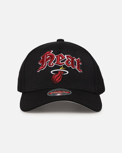 Mitchell & Ness Miami Heat 'Old English Classic' MVP Snapback Black