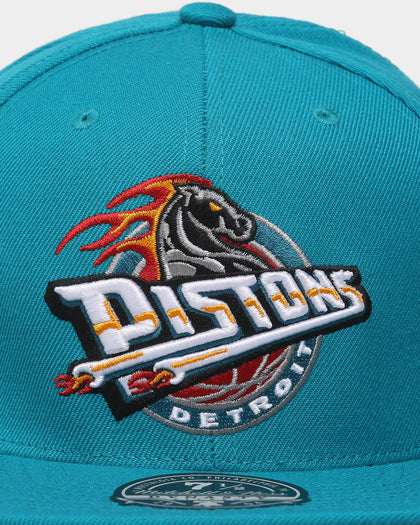 Mitchell & Ness Detroit Pistons 'Team Ground 2.0 Hardwood Classics' Fitted Teal