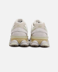 New Balance 9060 Mineral