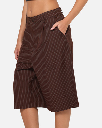 Carre Heritage Pleated Shorts Brown