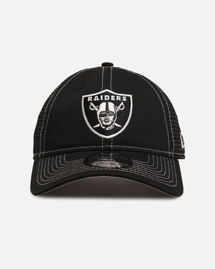 New Era Las Vegas Raiders 'Contrast Chrome' 9TWENTY Casual Trucker Strapback Black