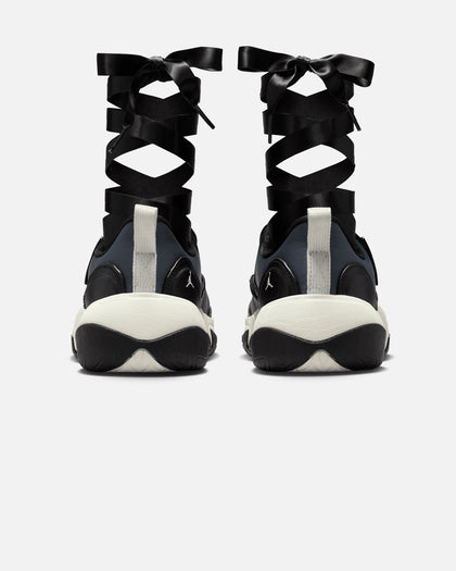 Jordan Women's Pointe Black/Sail