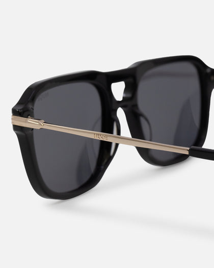 Nuqe Martinez Sunglasses Black/Gold
