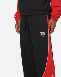 Mitchell & Ness Chicago Bulls Nylon Tracksuit Pants Black/Red