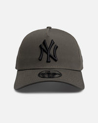 New Era New York Yankees "Moss Canvas" 9Forty A-Frame Snapback Dark Green