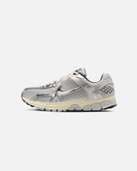 Nike Zoom Vomero 5 Grey