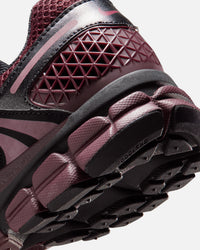Nike Women's Zoom Vomero 5 Black/Red