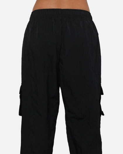 Nike Women's Sportswear Essential High-Rise Woven Cargo Pants Black/White
