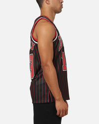 Mitchell & Ness Chicago Bulls Luc Longley 1995 Pinstripe Jersey Black