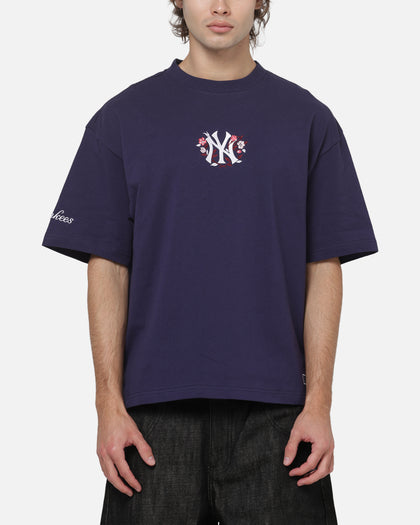 Mitchell & Ness New York Yankees Floral Box T-Shirt Navy