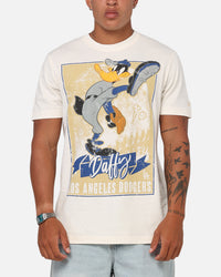 New Era Los Angeles Dodgers 'Looney Tunes' Daffy Duck T-Shirt Light Beige