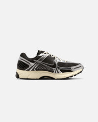 Nike Zoom Vomero 5 Black/Chrome/White