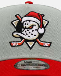 New Era Anaheim Ducks 'All I Want For Christmas' 9FORTY A-Frame Snapback Green/Red