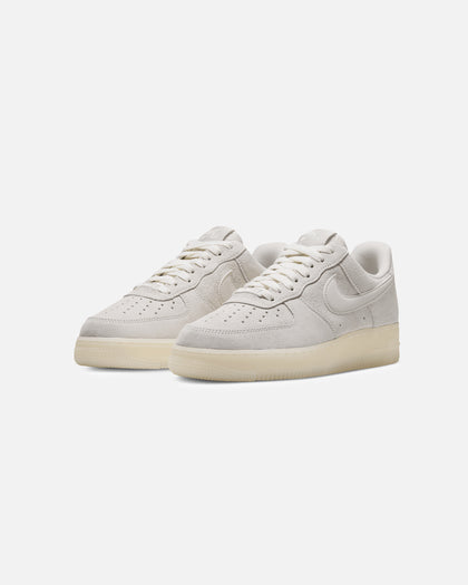 Nike Women's Air Force 1 '07 Suede Sail