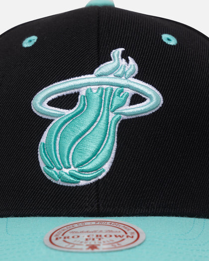 Mitchell & Ness Miami Heat "Ice Blue" Script Origin Snapback Black/Ice Blue