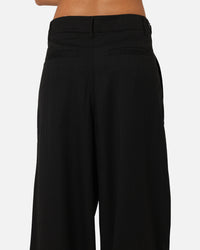 XXIII Pleated Pant Black
