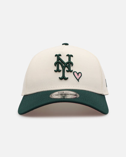 New Era New York Mets 'Pink Satin Hearts Green' 9FORTY A-Frame Snapback Chrome/Dark Green