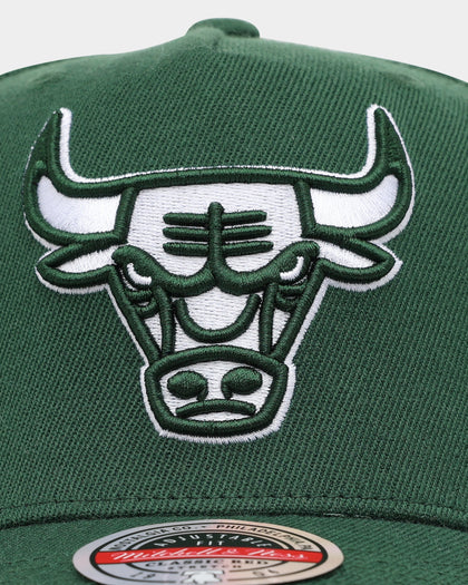 Mitchell & Ness Chicago Bulls 'State Of Mind' Snapback Malachite Green