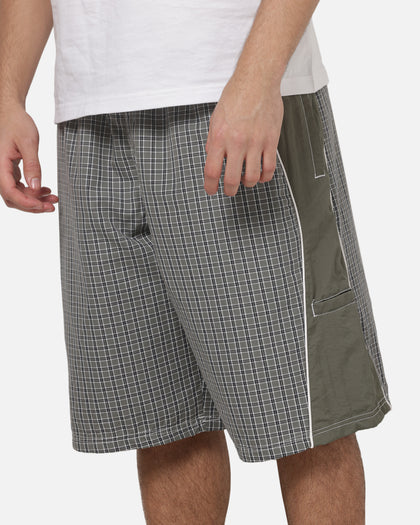 X-Large 3D Shorts Pear Check