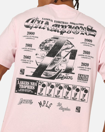 Mitchell & Ness Los Angeles Lakers Champ Chrome T-Shirt Pink