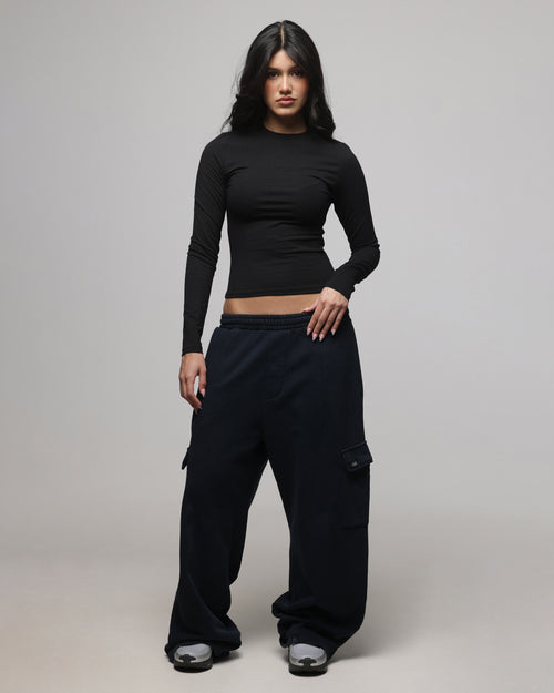 American Thrift Women's Fitted Long Sleeve T-Shirt Black
