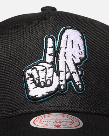 Mitchell & Ness Los Angeles Lakers 'Legends LA' Pro Pinch Snapback Black