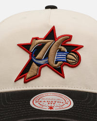 Mitchell & Ness Philadelphia 76ers 'Washed Cotton' Deadstock Snapback Off White