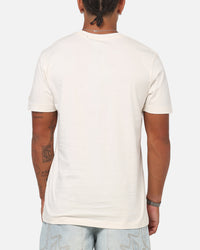 New Era Los Angeles Dodgers 'Looney Tunes' Daffy Duck T-Shirt Light Beige