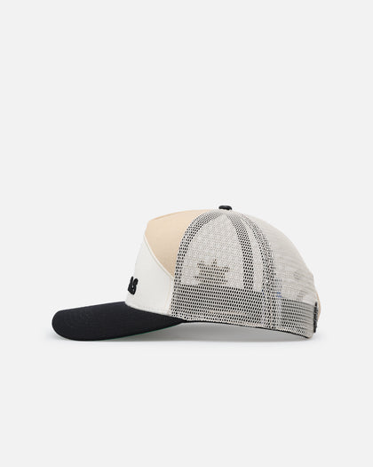 Pro Standard Vegas Golden Knights Chevron Pinch Trucker Hat Snapback Gold