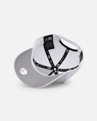 New Era Atlanta Braves 'Easy White' 9FORTY A-Frame Snapback White/White