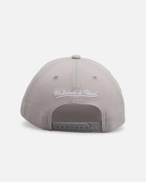 Mitchell & Ness Chicago Bulls 'Gray Tones' MVP Snapback Gray