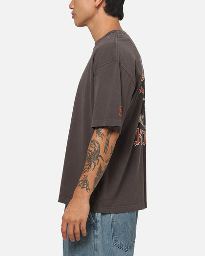 Mitchell & Ness New York Knicks Blackletter Champs Box T-Shirt Slate