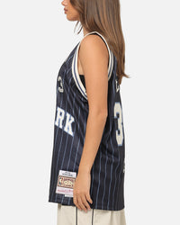 Mitchell & Ness New York Knicks Patrick Ewing #33 Playoff Energy Swingman Jersey Navy