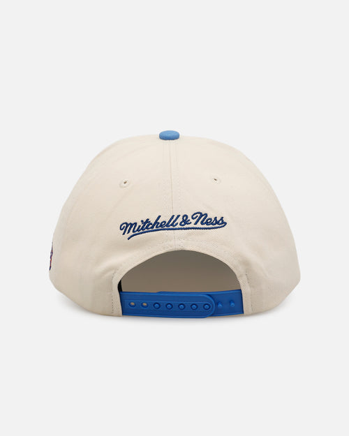Mitchell & Ness New York Knicks 'Washed Cotton' Deadstock Snapback Off White