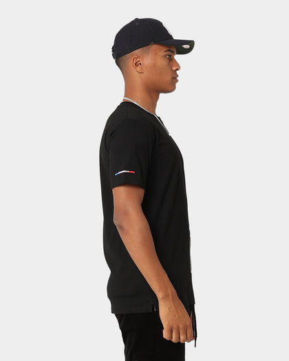 Carré Enorme Classique T-Shirt Black