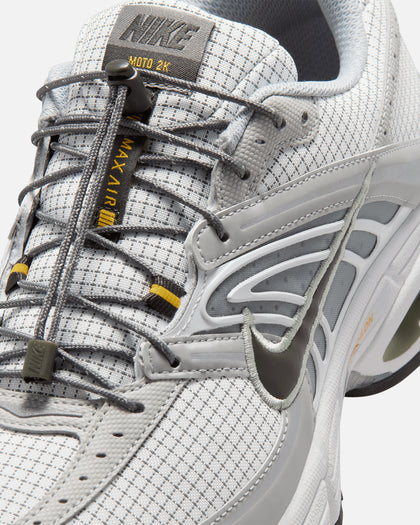 Nike Air Max Moto 2K