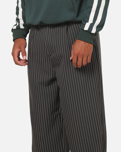 Carre Heritage Pleated Pants Black Pinstripe