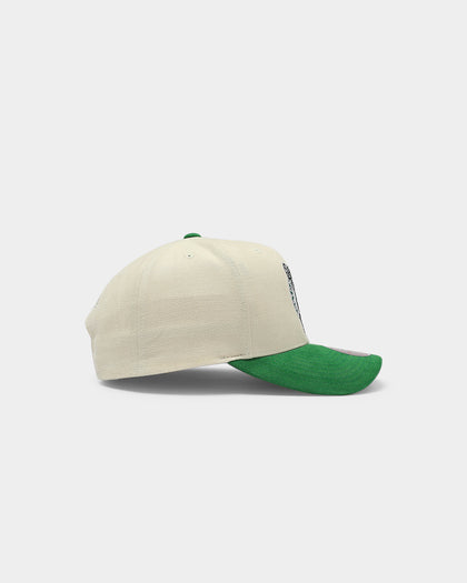 Mitchell & Ness Boston Celtics Pro Crown Snapback Off White/Green