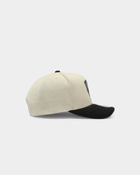 Mitchell & Ness Brooklyn Nets Pro Crown Snapback Off White/Black