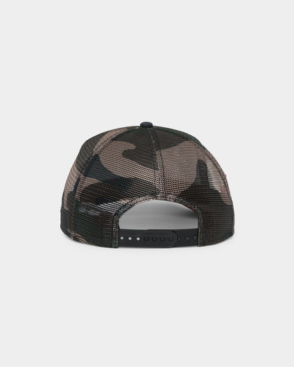 New Era New York Yankees "Camo Twist" 9FORTY A-Frame Trucker Snapback Camo Pink
