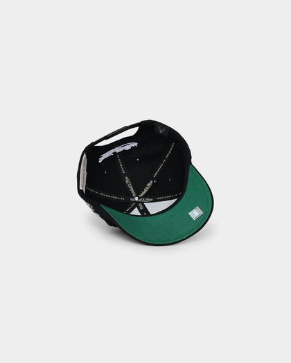 Mitchell & Ness Milwaukee Bucks 'Hand Drawn Doodle' Pro Crown Snapback Black