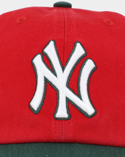 47 Brand New York Yankees 'Scarlet Pines' Clean Up Strapback Red/Dark Green