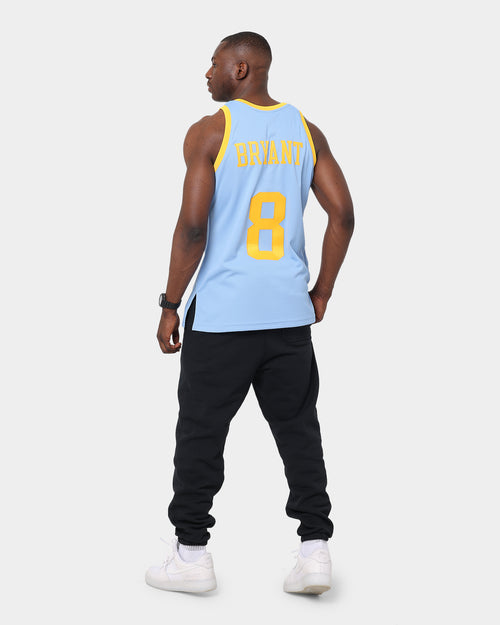 Mitchell & Ness Los Angeles Lakers Kobe Bryant '01-'02 #8 Hardwood Classics Throwback Authentic Jersey Blue