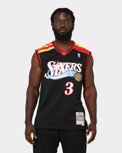 Mitchell & Ness Philadelphia 76ers Allen Iverson #3 '06 Road Swingman Jersey Black