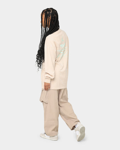 Jordan Flight Heritage '85 Long Sleeve T-Shirt Sanddrift/Sail