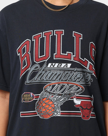 Mitchell & Ness Chicago Bulls Hoop T-Shirt Faded Black