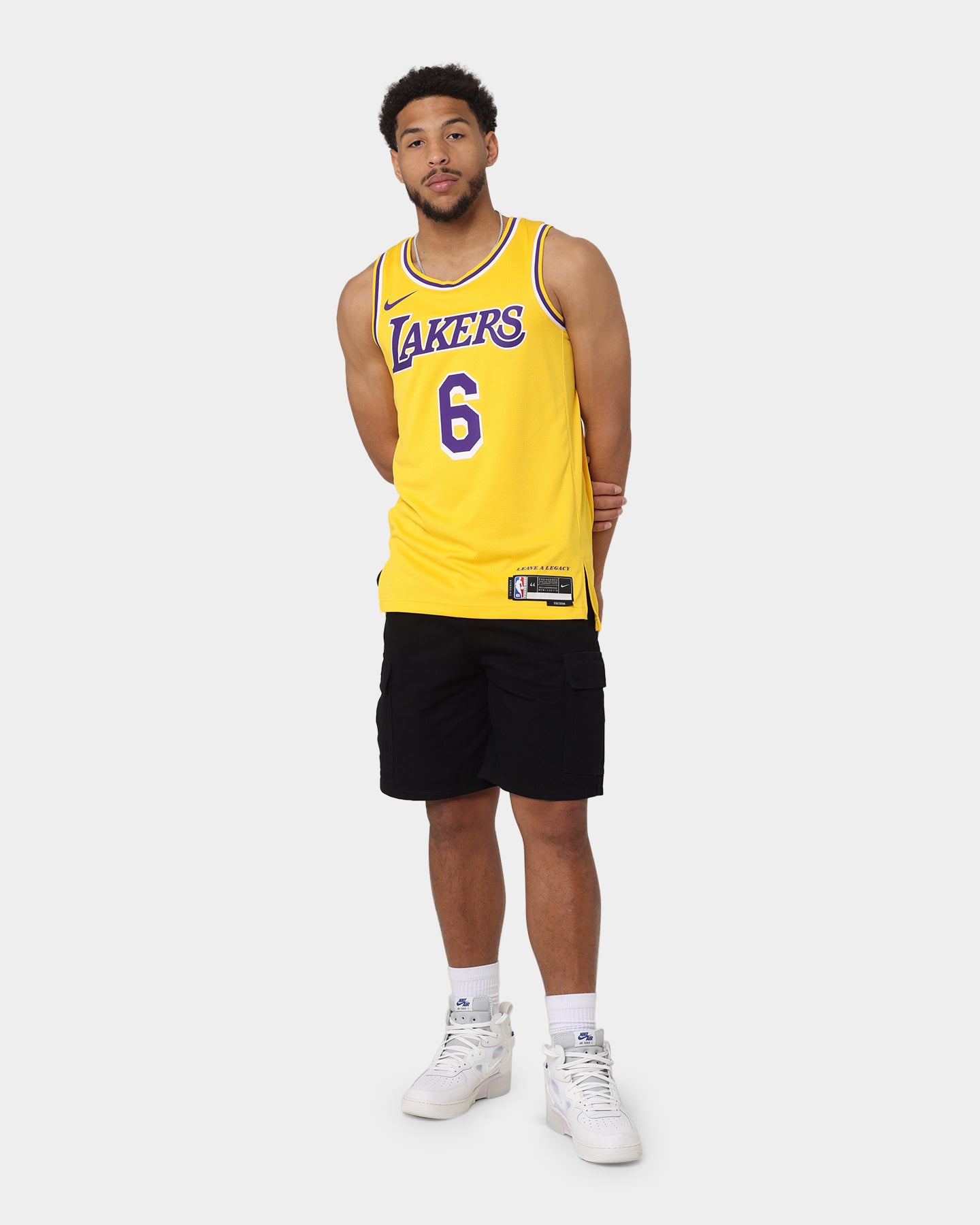 lebron jersey and shorts