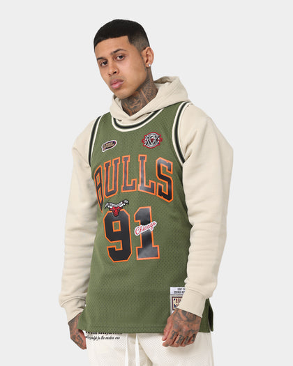 Mitchell & Ness Chicago Bulls Dennis Rodman #91 Flight Swingman Jersey Olive