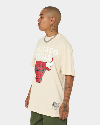Mitchell & Ness Chicago Bulls Oversized Logo T-Shirt Sand
